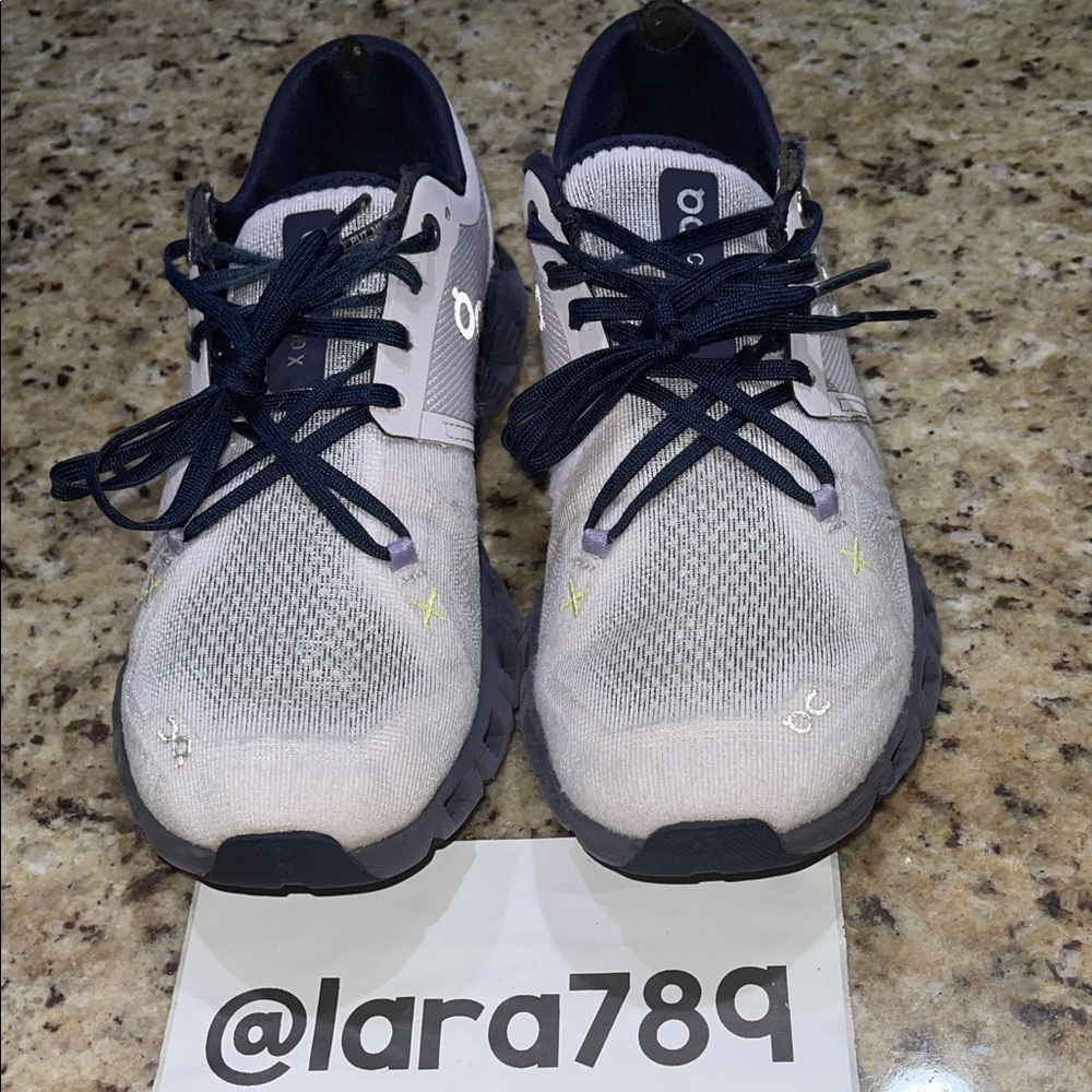 On Running CloudX Sneakers